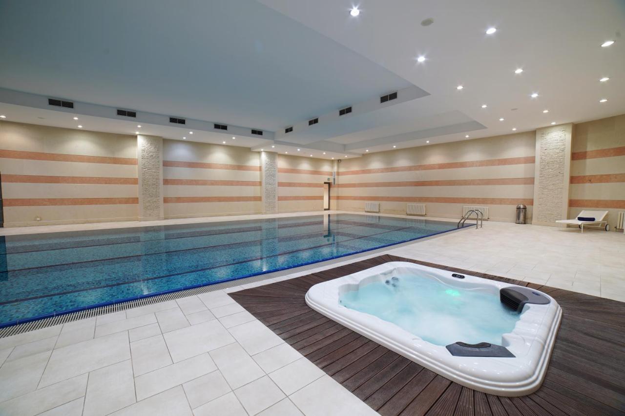 Orion Hotel 비슈케크 외부 사진 A spa