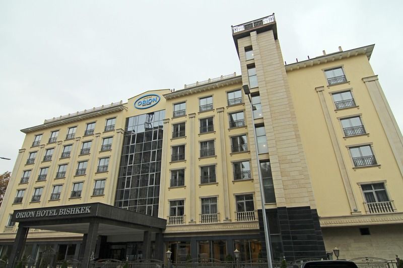 Orion Hotel 비슈케크 외부 사진 The headquarters of the National University of Lesotho